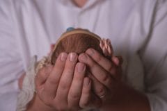 Newborn-Photography-Session-Baby-Girl-in-Saint-Paul-Minnesota-12