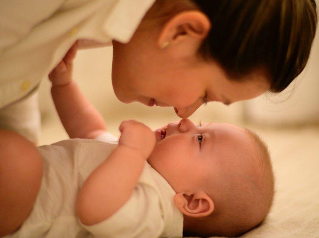 Effective Ways To Introduce Your Child To A New Baby