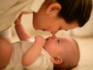 Effective Ways To Introduce Your Child To A New Baby