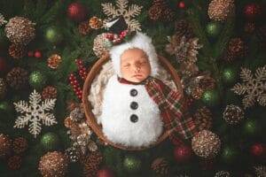 Newborn's First Holiday: Tips for Safe Photos cover