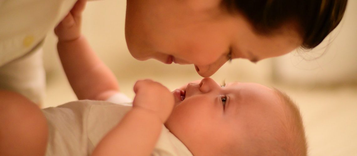 Effective Ways To Introduce Your Child To A New Baby